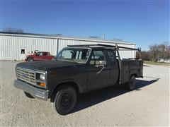 1986 Ford F250 2WD Extended Cab Service Truck 