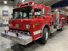 1990 Ford 8000 Series Pumper Fire Truck 