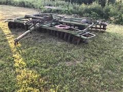 John Deere Tandem Disk 