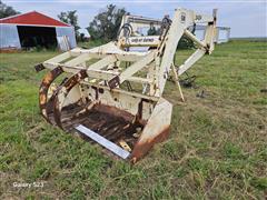 Great Bend 3424 Quick Attach Loader W/Grapple 