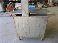 items/f870c20af04bec11a3ee0003fff90bee/hobartcommercialmeatprocessingbandsaw_f4db0deec06f474ea07e32de9805e770.jpg