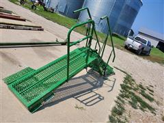 Henderson John Deere S780 Combine Ladder 