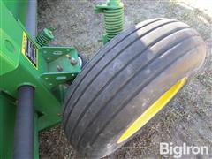 items/f8d5b0a5999bef1195f6000d3a620d5e/johndeere930d30draperheader_a1ec3104453c45e88f04cef20564335c.jpg