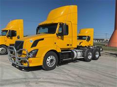 2014 Volvo VNL T/A Day Cab Truck Tractor 