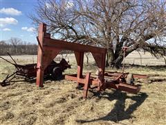 4 Bale Gooseneck Hay Trailer 