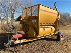 DuraTech Haybuster 2650 Bale Processor 
