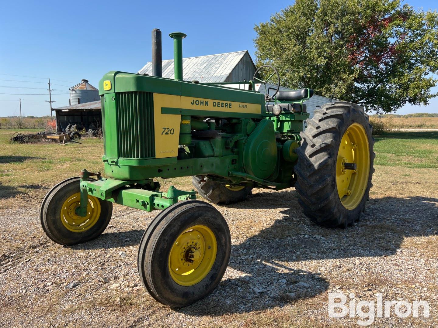 1956 John Deere 720 2WD Tractor 