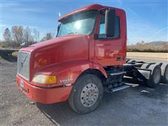 1998 Volvo T/A Truck Tractor 