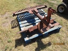 items/fa185e7d0f1ded11b5cf00155d72f54a/ariensgt17lawntractorwlandscapingattachments_49cef0e1476548519953925ed3d49672.jpg