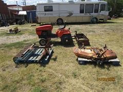 items/fa185e7d0f1ded11b5cf00155d72f54a/ariensgt17lawntractorwlandscapingattachments_85509413c0524a4bbcf5cdd40c5b1913.jpg