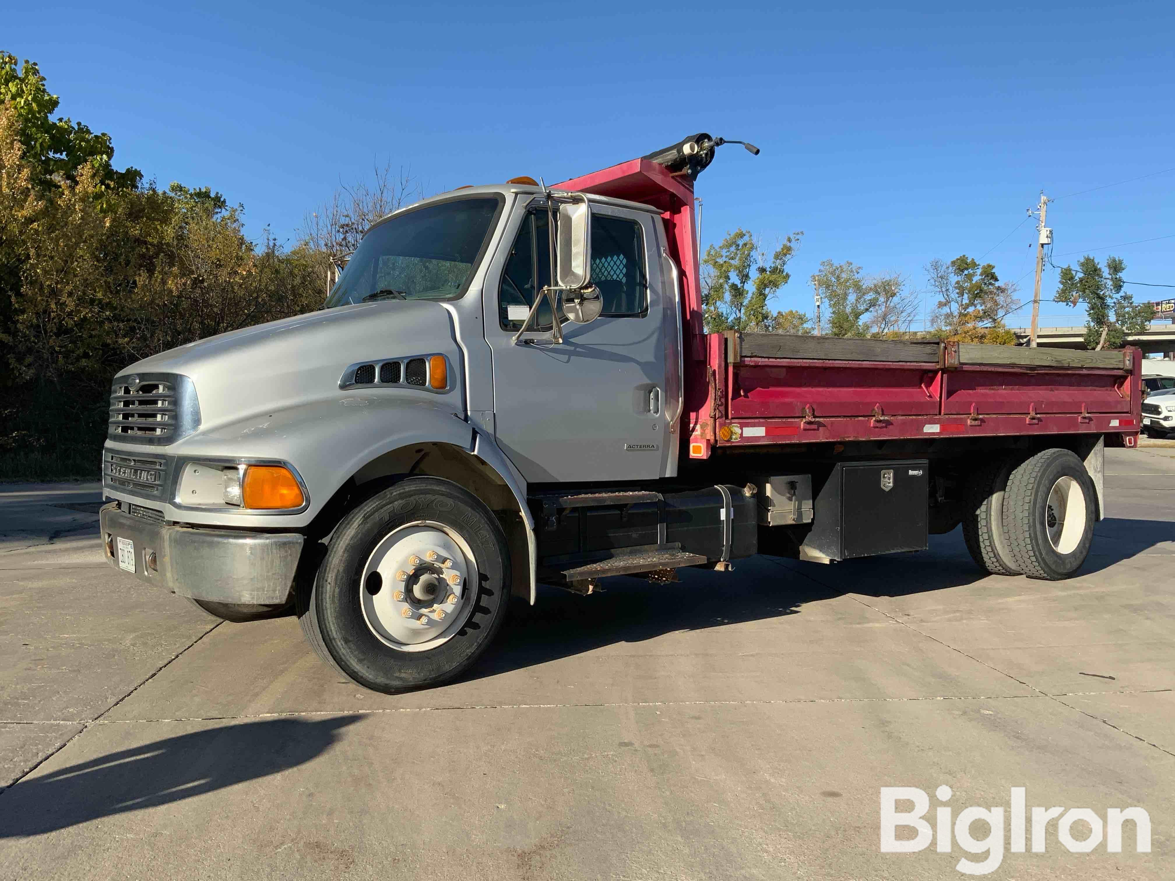 2002 Sterling Acterra 6500 S/A Dump Truck 