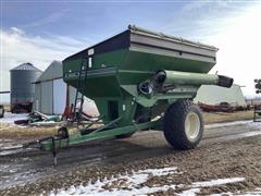 Unverferth 7200 Grain Cart 