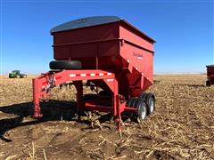 2016 D&K Grain Master T/A Grain Wagon 