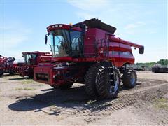 2010 Case IH 7120 4WD Combine 