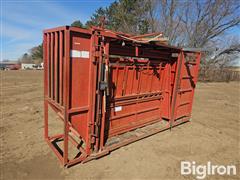 Linn Livestock Working Chute 