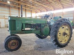 1952 John Deere 50 2WD Tractor 