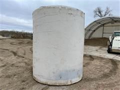 3000 Gallon Poly Storage Tank 