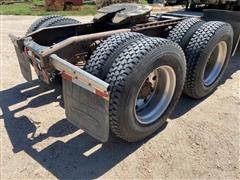 items/fb64cf5c241bed11b5cf00155d72f54a/freightlinerclassictatrucktractor_92751c792785406ba4bab4c26c856521.jpg