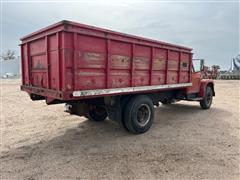 items/fb6aa078e7c3ed11a81c6045bd4cc723/1965international1700loadstarsingleaxlegraintruck_77831c589f1245e09787d2e14e2a1d97.jpg