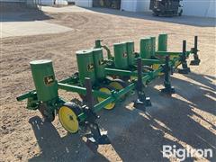 John Deere 3-Pt Planter 