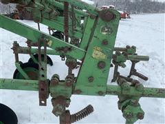 items/fbcff74af99bed119ac40003fff92901/johndeeret4frontmounted4r38cultivator_87f6da392c7a432db390beedb6a09807.jpg