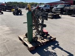 Oxygen Bottle W/ Oxy/Acetylene Hoses, Gauges & Stand 