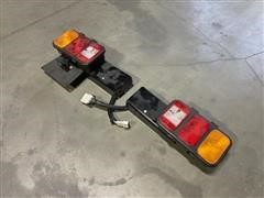 TruckLite Rear Tail Light Set 