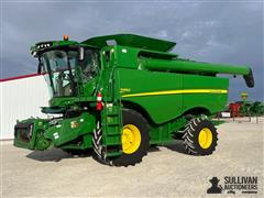 2013 John Deere S660 2wd Combine 