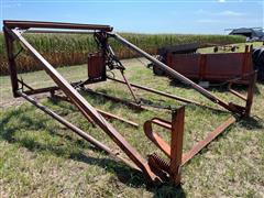 items/fc282098b937ee11a81c0022488cca71/farmhandf100loader_0cc69ae3f87c4f958e92117236dd1182.jpg