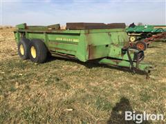 John Deere 680 Manure Spreader 