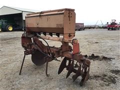 Rome Levee Plow With Seeder 