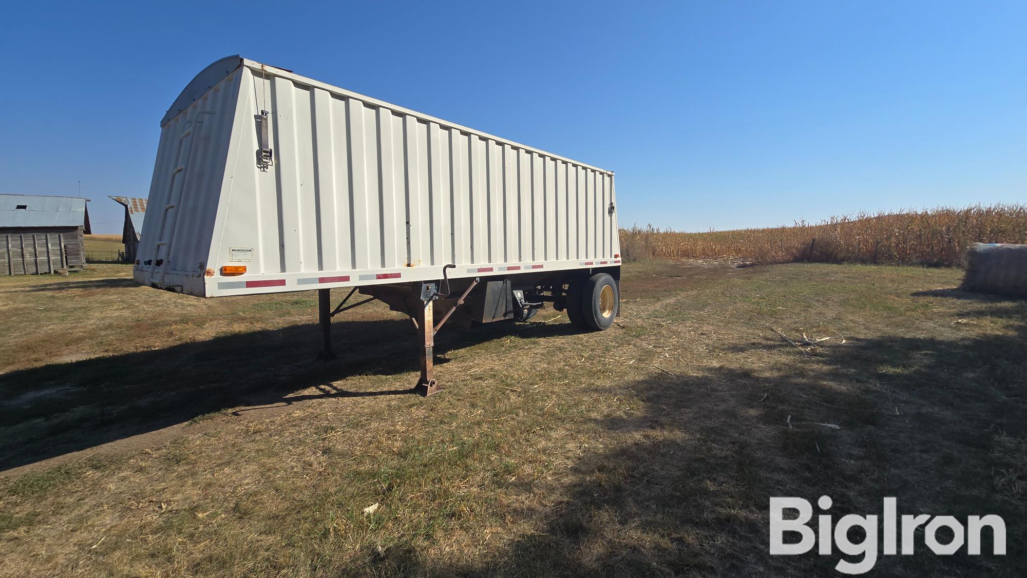 1993 Jet Single Hopper S/A Grain Trailer 