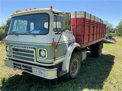1974 International CargoStar C01610B S/A Cabover Grain Truck 