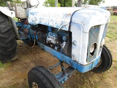 items/fcd09ee8ee4aef11b4ad0022488ff517/1962fordsonsupermajor2wdtractor_409b7a279847423095a4f452ed649ae4.jpg