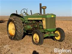 1958 John Deere 820 2WD Tractor 