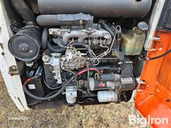 items/fd1d408064acef1195f6000d3a620d5e/skidsteer-11_fdc53e05a97041fb8f44a5e548778913.jpg