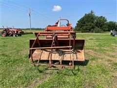 items/fd810b397044ef11b4ad0022488ff517/farmall8062wdtractorwloader_662ee3b0a88449fc8fa101a375f35c4d.jpg