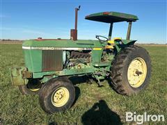 1981 John Deere 2940 2WD Tractor 