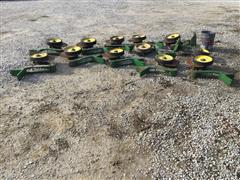 items/fe010ade3fb5ed119ac40003fff922e3/johndeere1775ntliquidfertilizeropeners-2_28c3401a36814071ac0dd806c07dddda.jpg