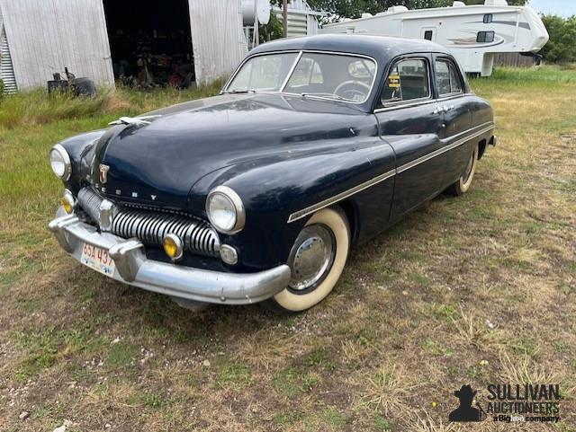 1949 Mercury 9CM 4 Door Car 