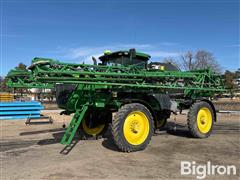 2021 John Deere R4044 Self-Propelled Sprayer 