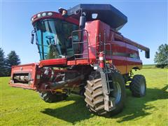 2009 Case IH 8120 4WD Combine 