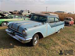 1955 Pontiac Chieftan 2-Door Coupe 