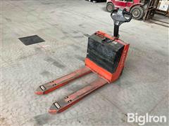 Toyota 7HBW23 Electric Pallet Jack 