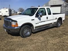 2001 Ford F250 2WD Extended Cab Pickup 