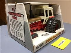 items/ff3b8c33d5feec11b5cf00155d72f54a/ertlinternational1456collectibletoytractor-2_c80091cc28b446d9bcd255091a31963f.jpg