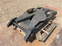 Valmar Industries M85-G102A Hydraulic 5th Wheel Plate 