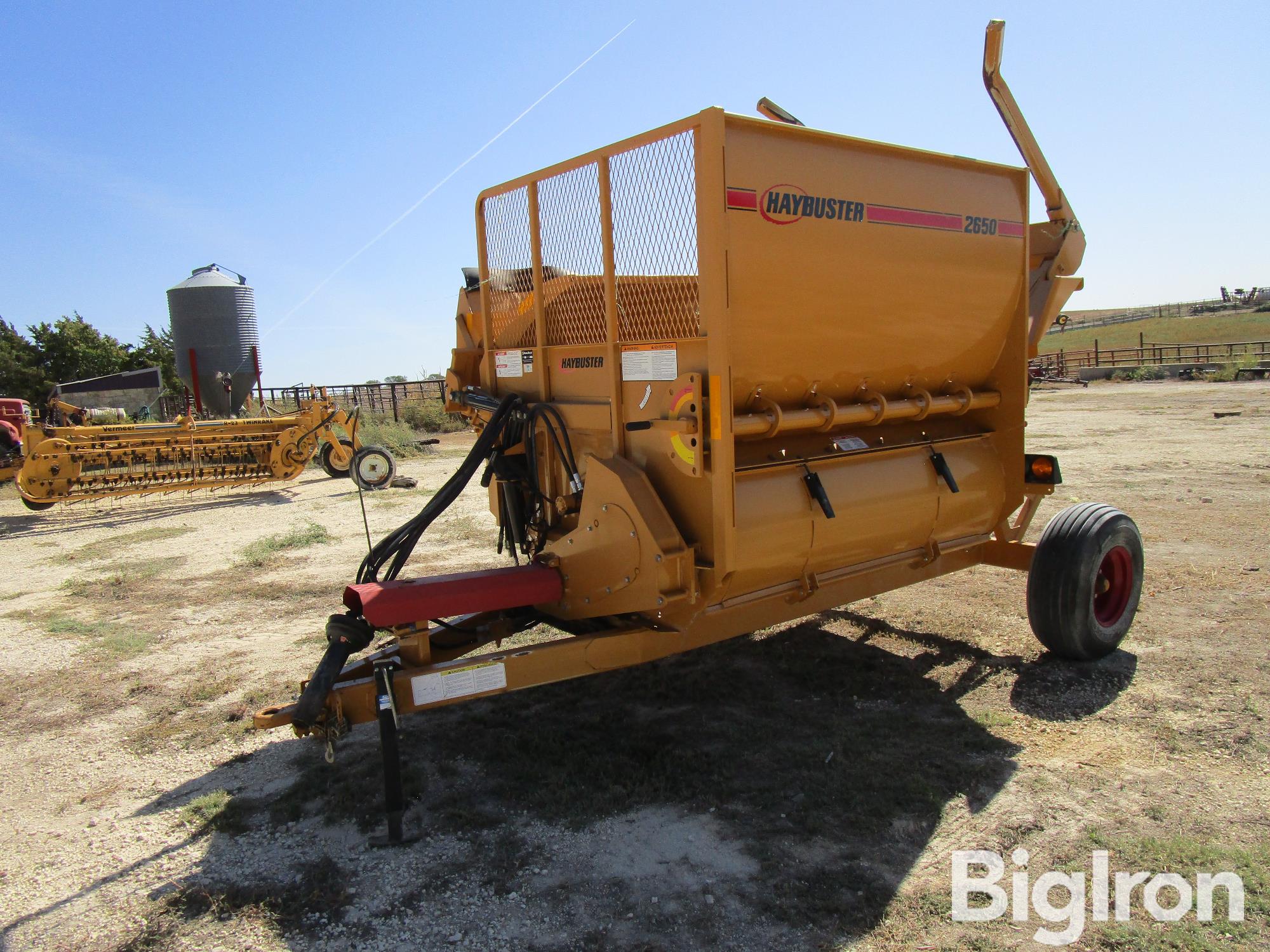 DuraTech 2650 Haybuster Bale Processor 