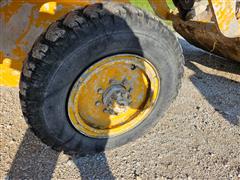 items/ffd06fc4fe53ef11a4e60022488ec0a9/waldon5000compactwheelloader_8ef98788c29d4d32a94c3b031f79c453.jpg