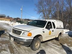 2004 Ford F150XLT 4x4 Extended Cab Service Pickup 